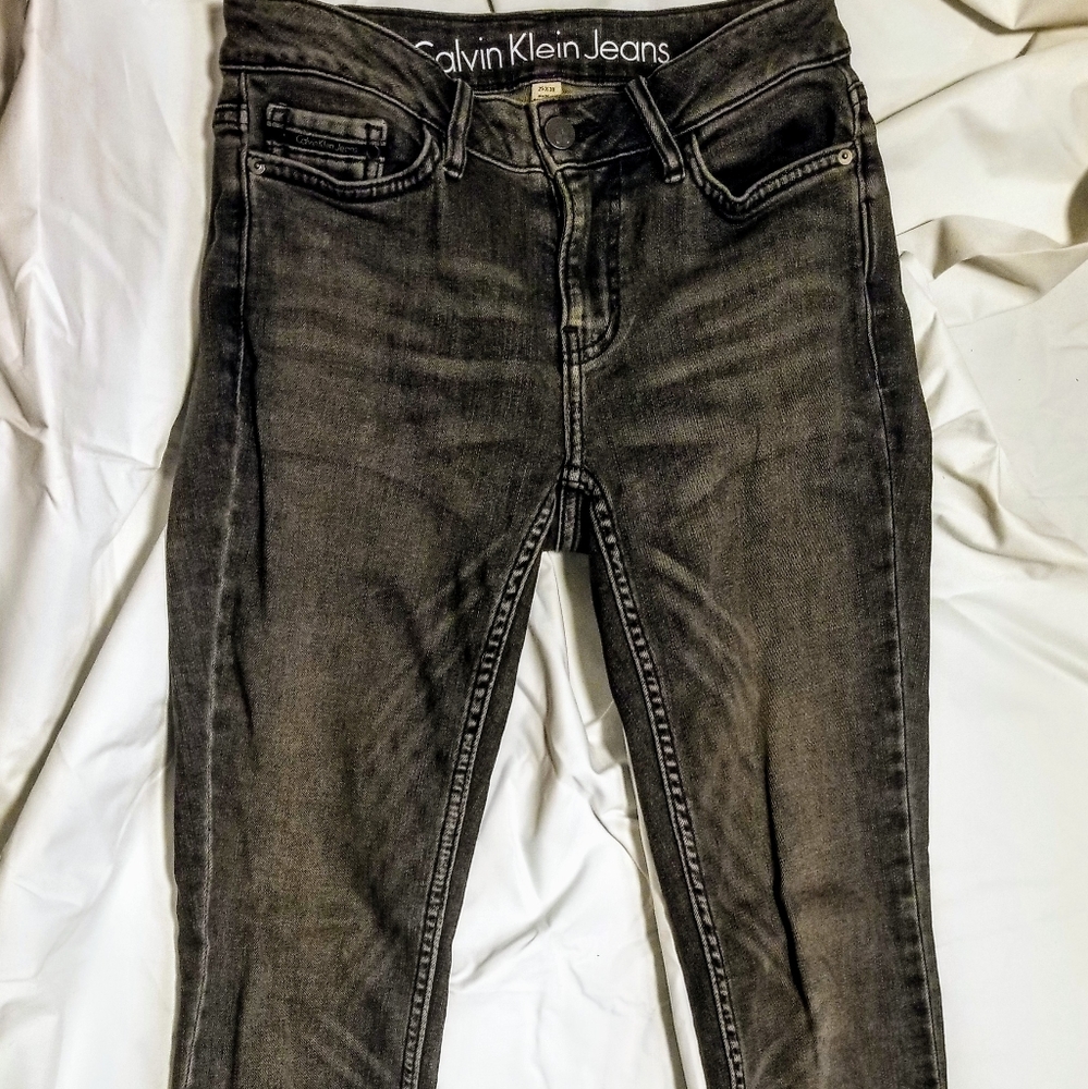 Gray Skinny Calvin Klein Jeans 25x30